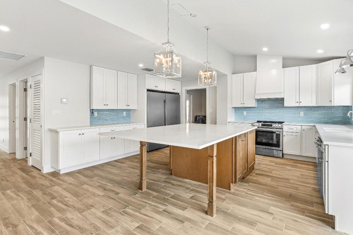 BOCA ISLANDS SEC 3 IN - Residential Lease