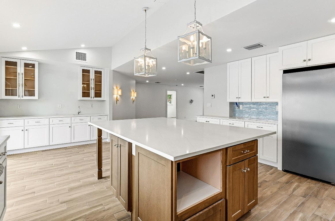 BOCA ISLANDS SEC 3 IN - Residential Lease