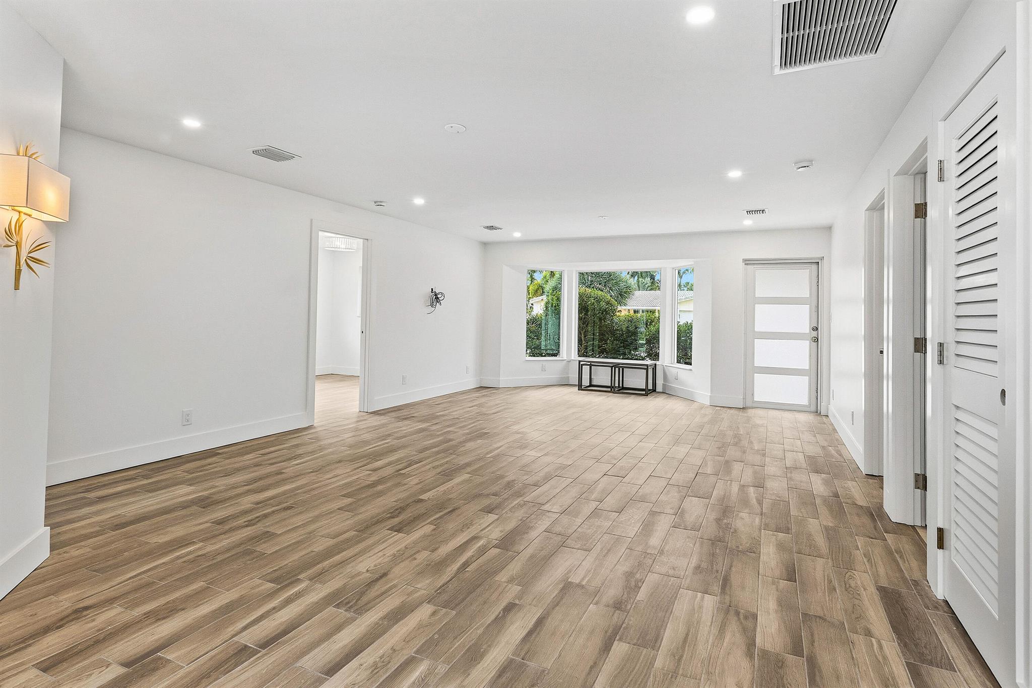 BOCA ISLANDS SEC 3 IN - Residential Lease