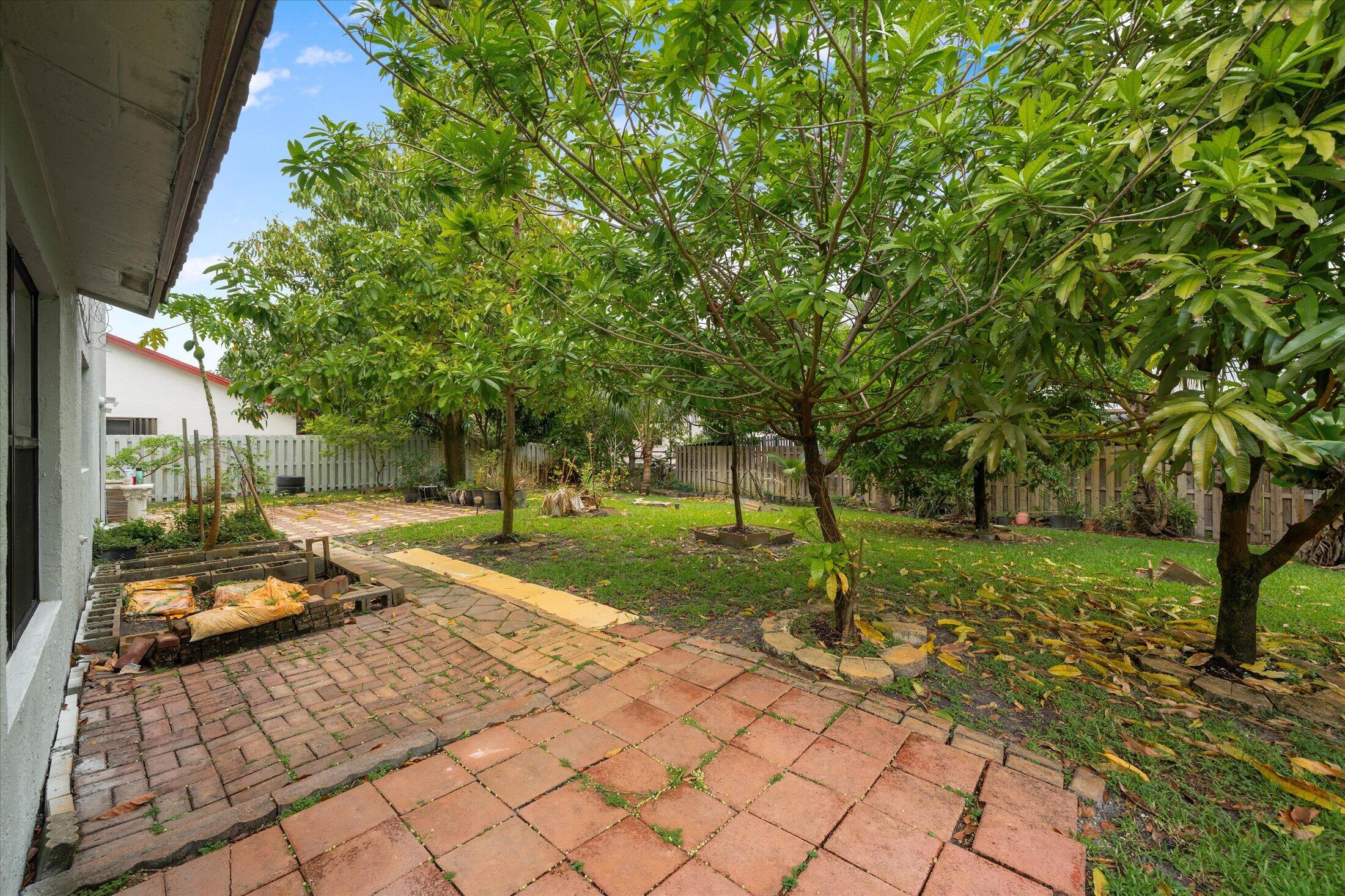 BRIARGATE PLAT - Residential