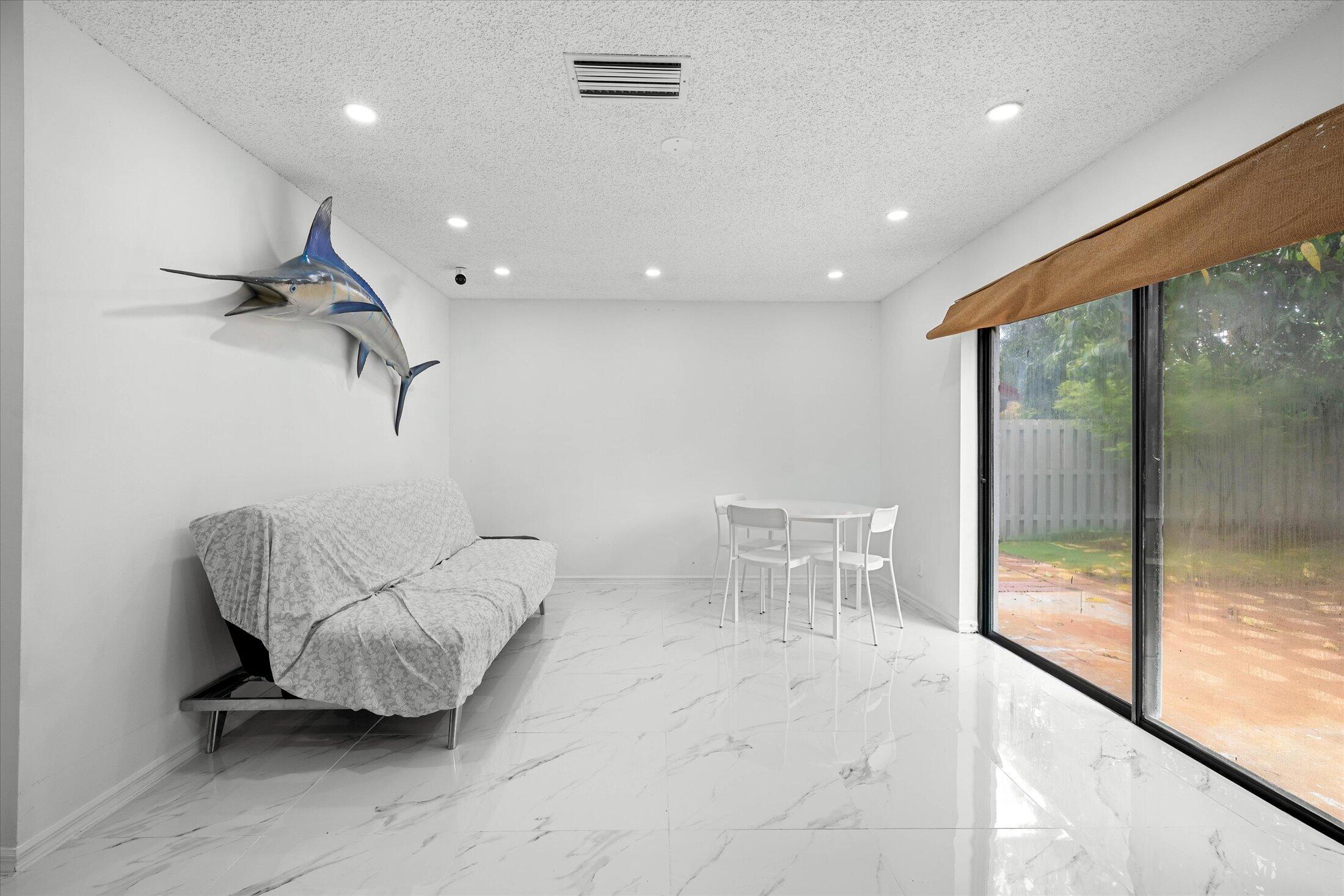BRIARGATE PLAT - Residential