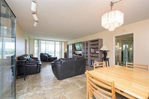 808 Cypress Blvd 504