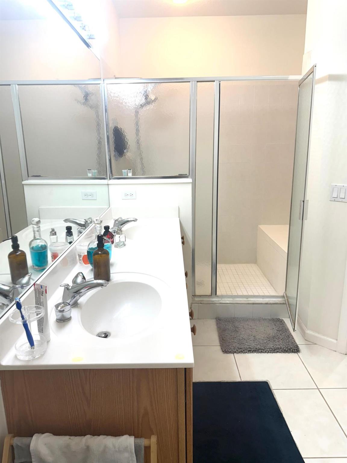 CASTLE PINES CONDOMINIUM - Residential Lease