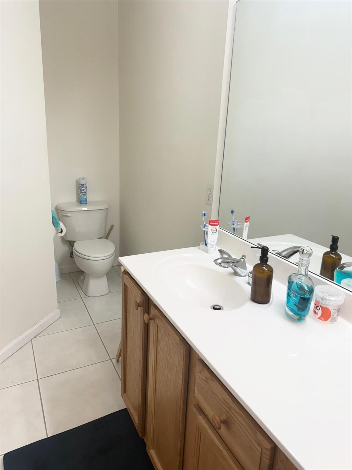 CASTLE PINES CONDOMINIUM - Residential Lease