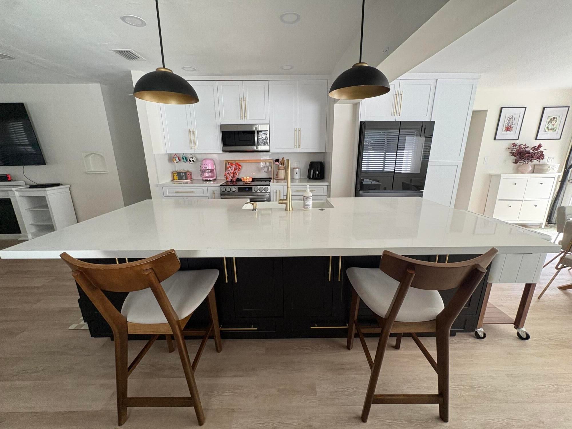 View photos, virtual tours, details... 1215 NE 16TH Terrace