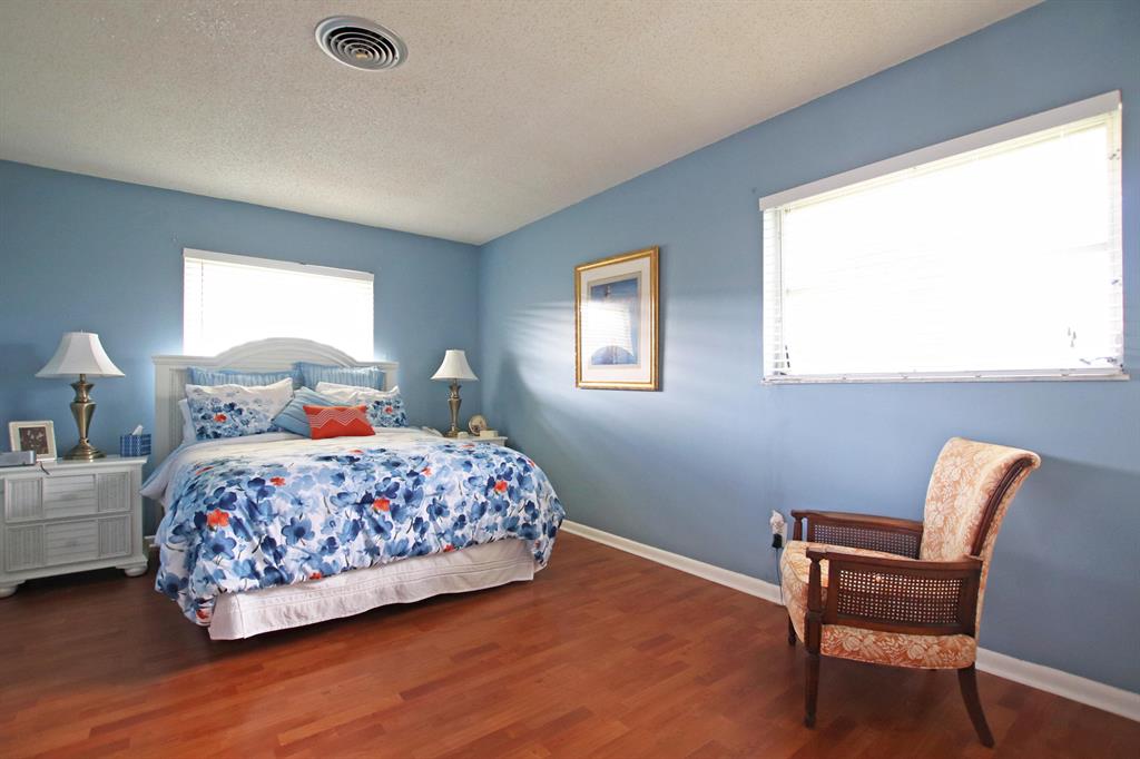 PORT ST LUCIE SECTION 3 - Residential