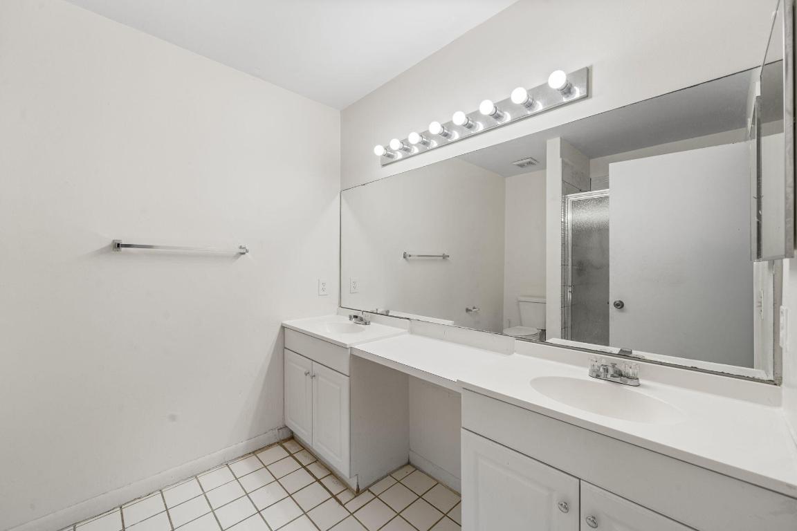 PINE GLEN AT ABBEY PARK 1 - Residential