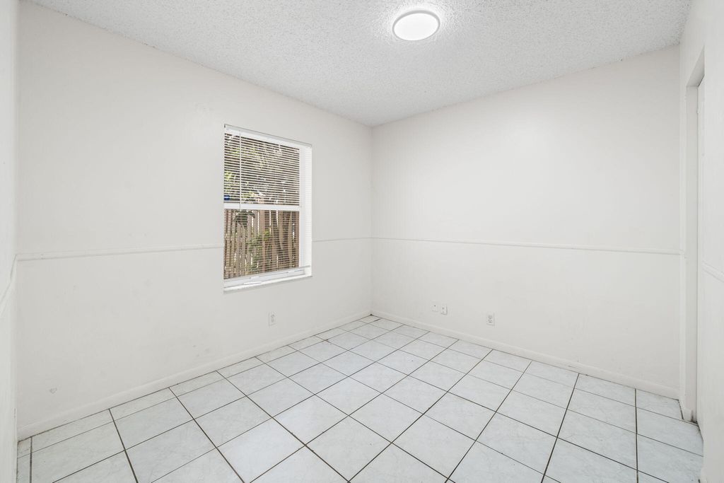 Photo of 5072 Pine Abbey Drive S, West Palm Beach, FL 33415 (MLS # R11143138)