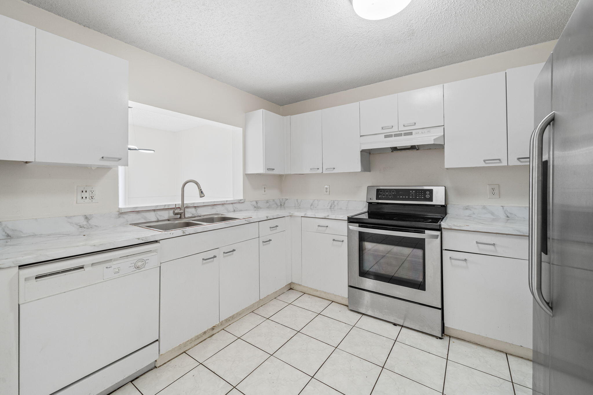 PINE GLEN AT ABBEY PARK 1 - Residential
