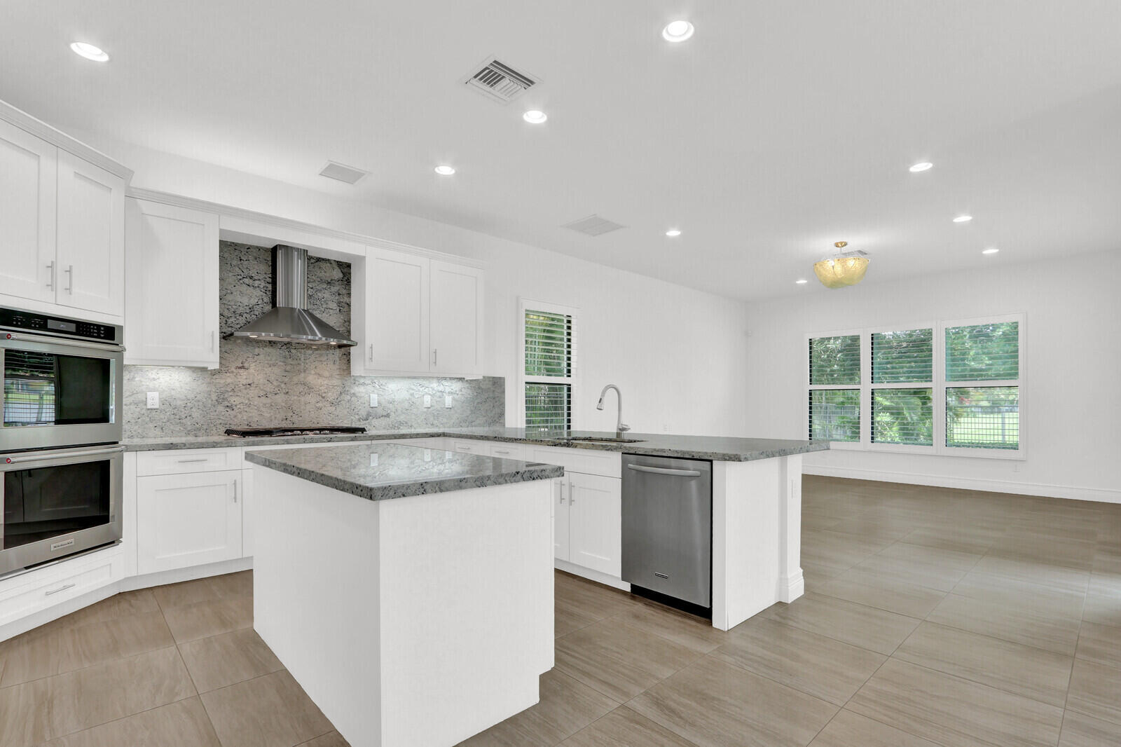 HYDER AGR PUD PL 3 - Residential Lease