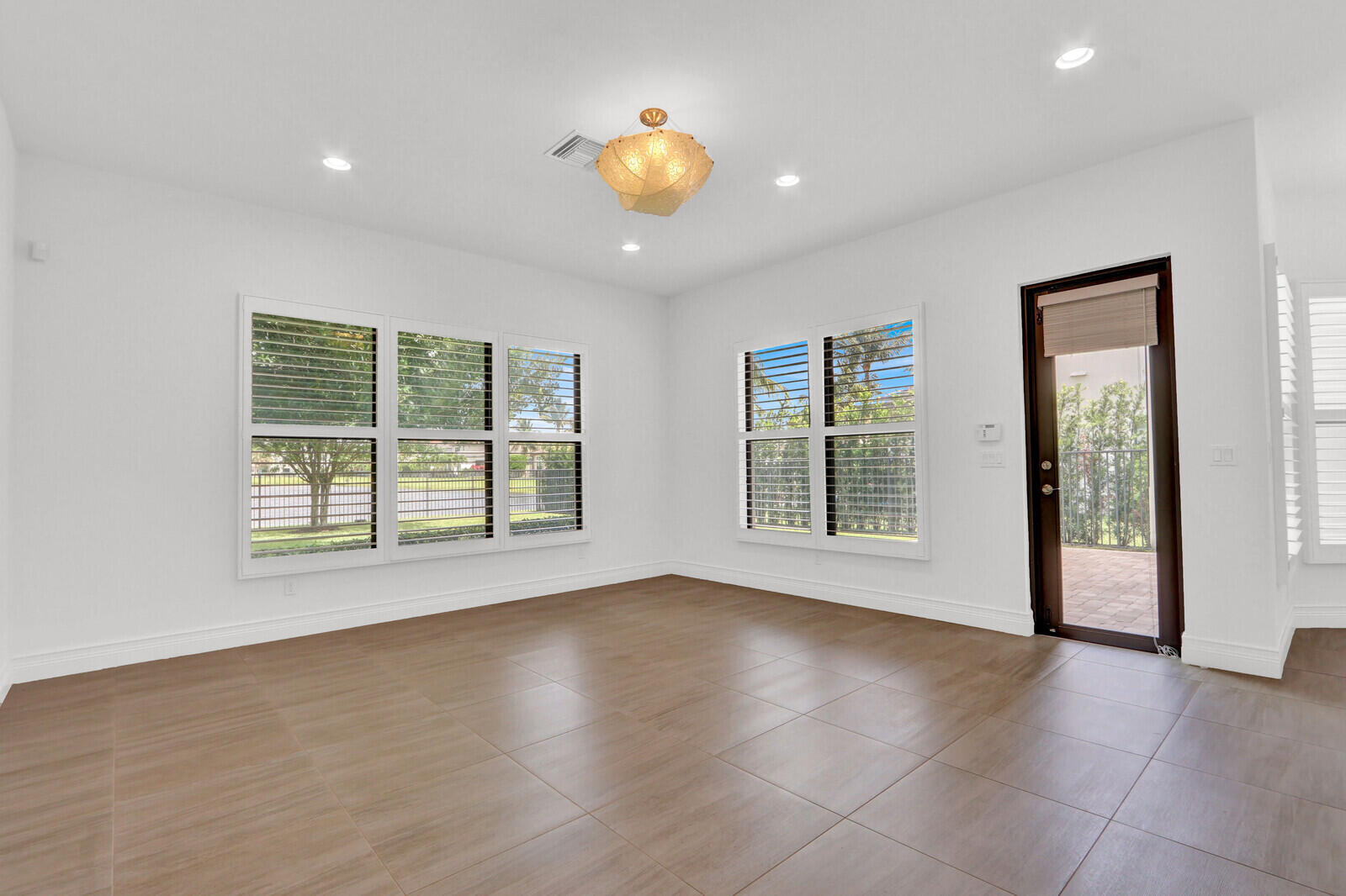 HYDER AGR PUD PL 3 - Residential Lease