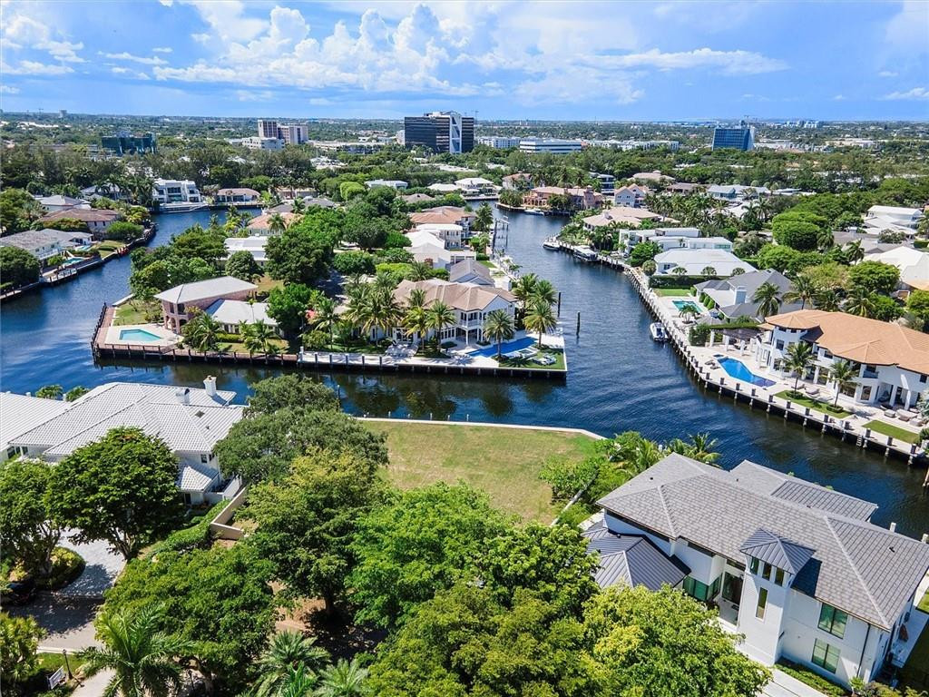 Bay Colony Sec Of The - Land