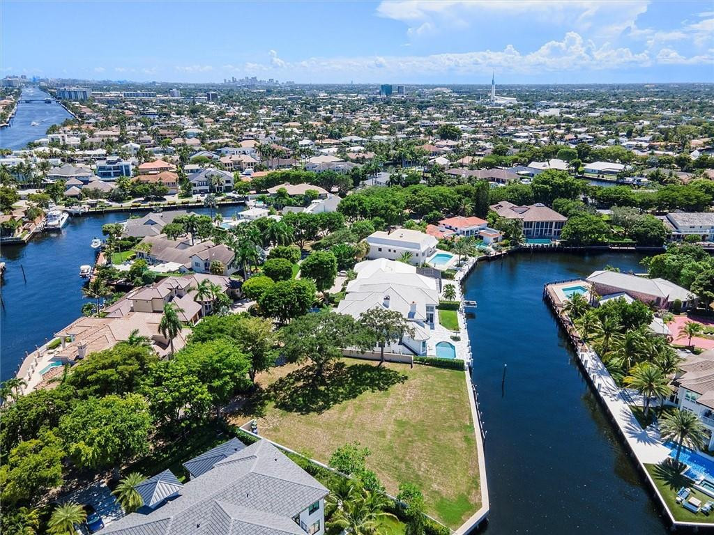 Bay Colony Sec Of The - Land