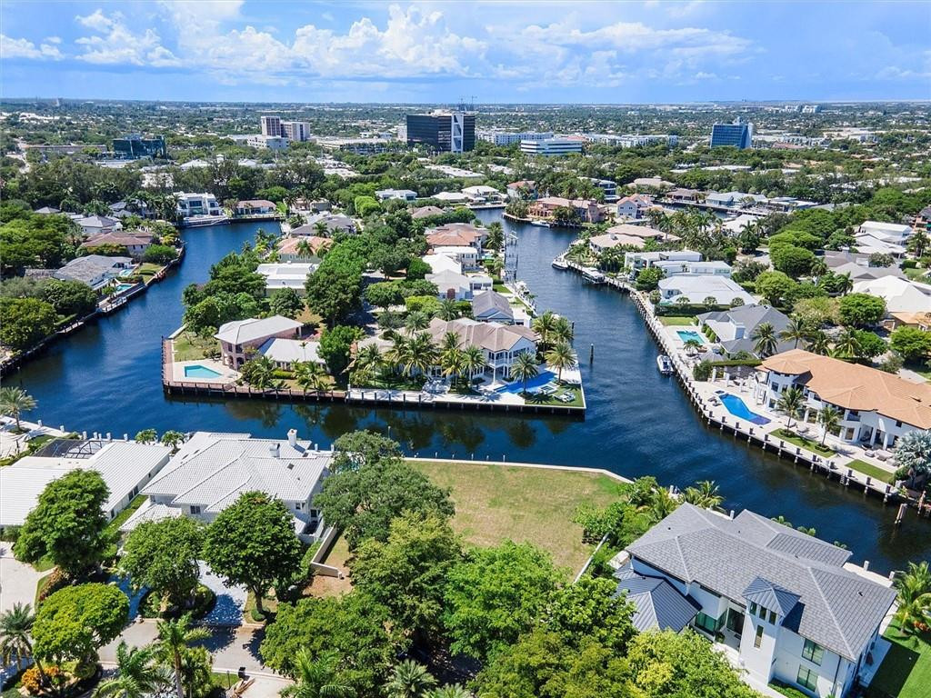 Bay Colony Sec Of The - Land