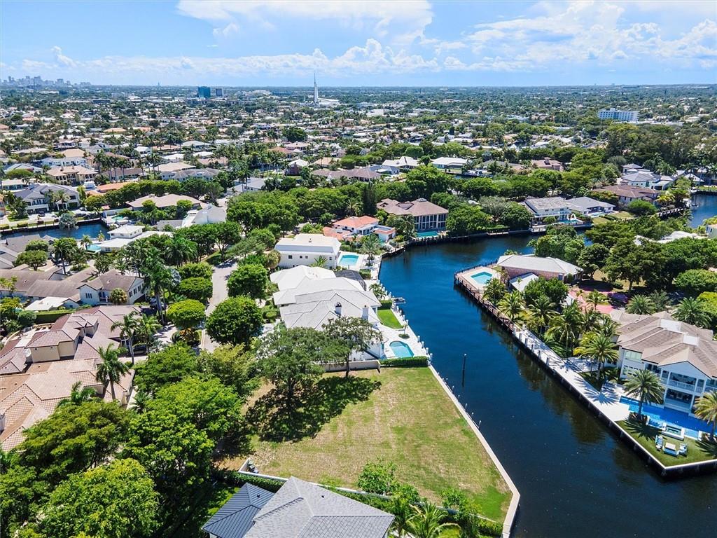 Bay Colony Sec Of The - Land