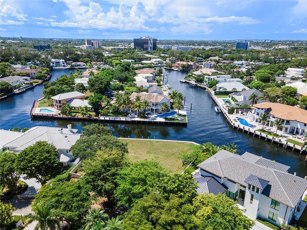 Bay Colony Sec Of The - Land