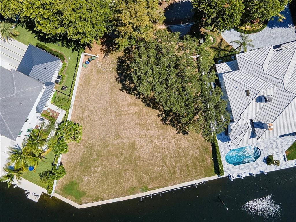 Bay Colony Sec Of The - Land