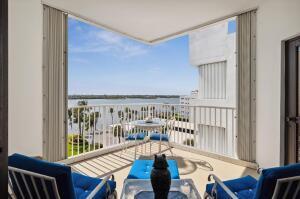 LA PALMA CONDO - Residential