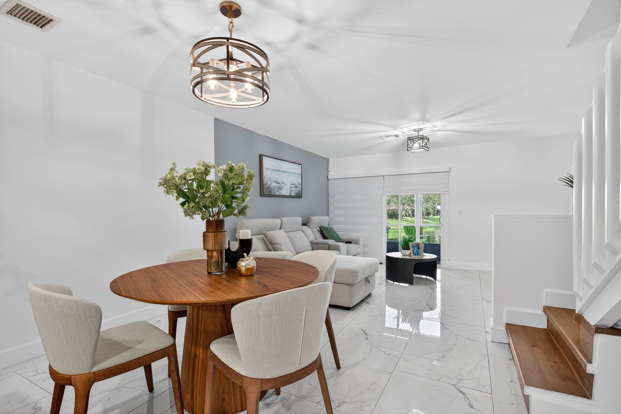 PLAYERS PLACE - Residential