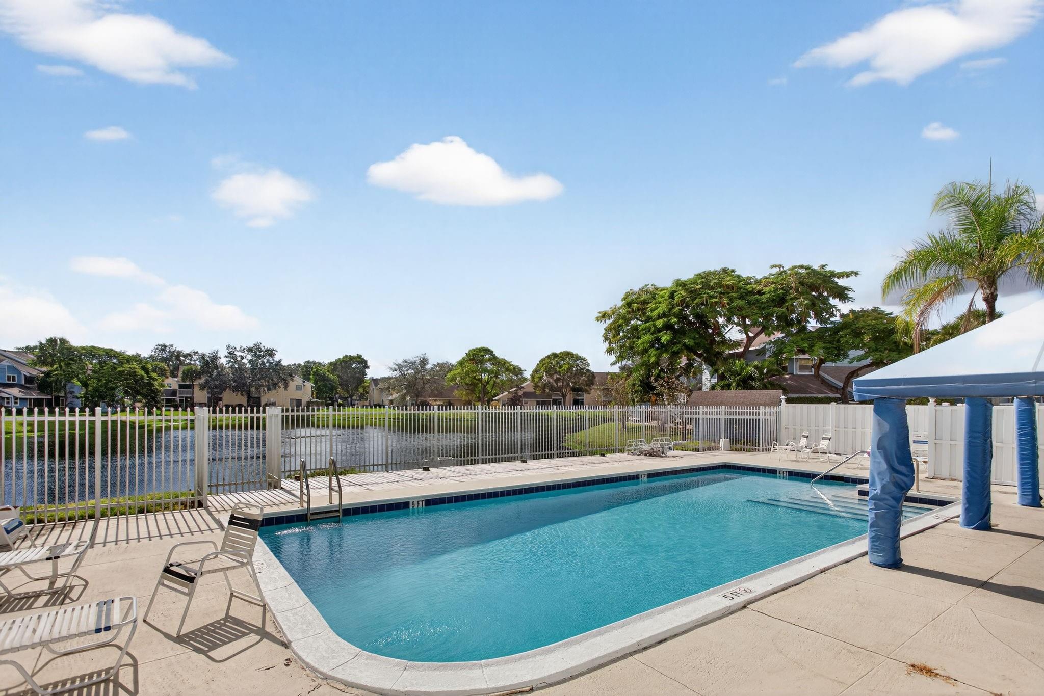 PLAYERS PLACE - Residential