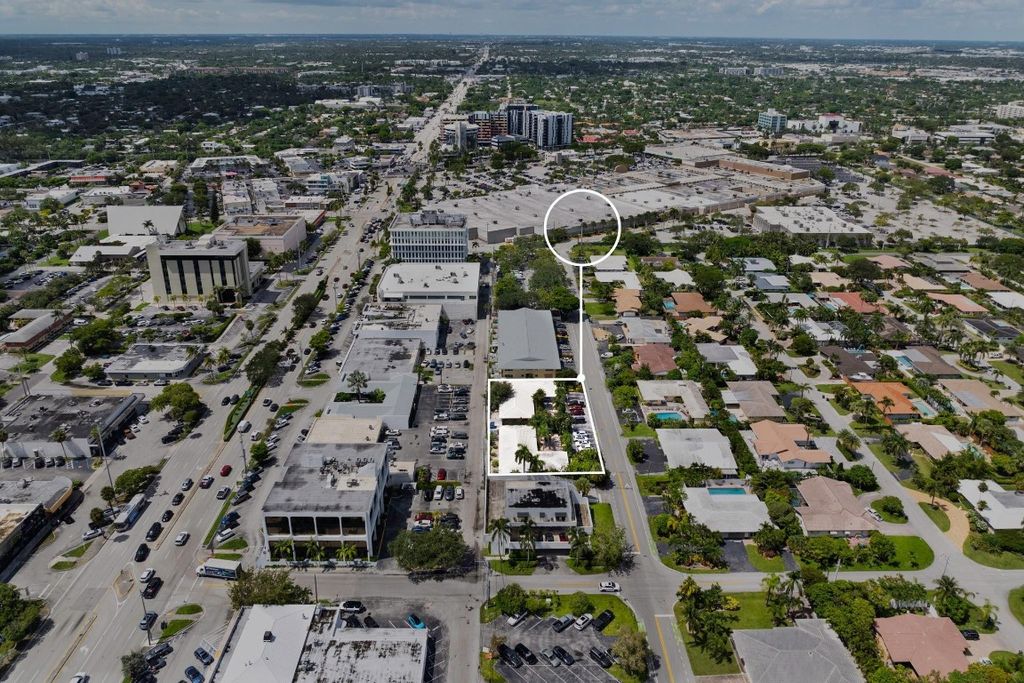 Photo of 2648 NE 32nd Street, Fort Lauderdale, FL 33306 (MLS # F10539676)