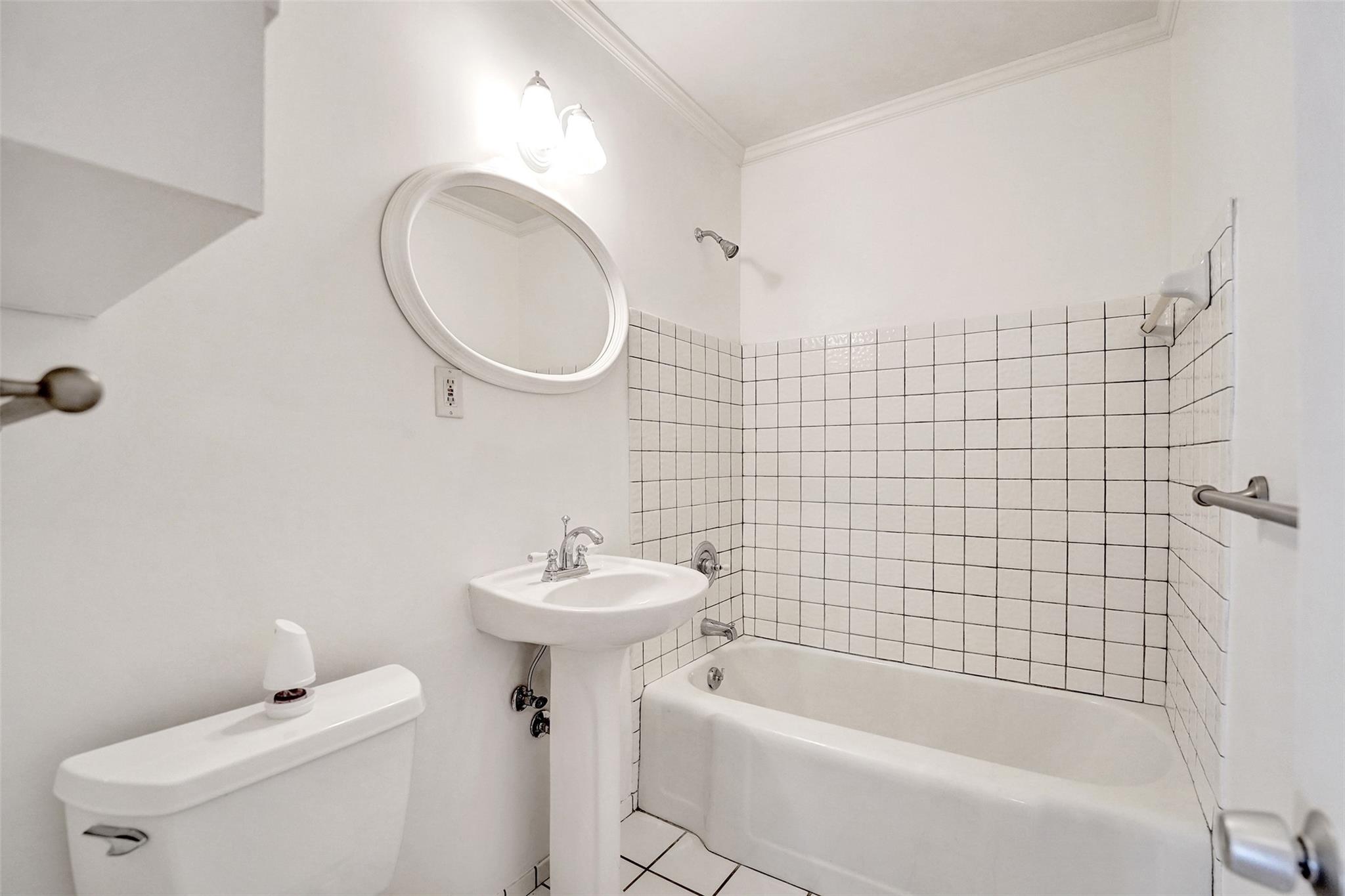 Lauderdale Harbors - Residential