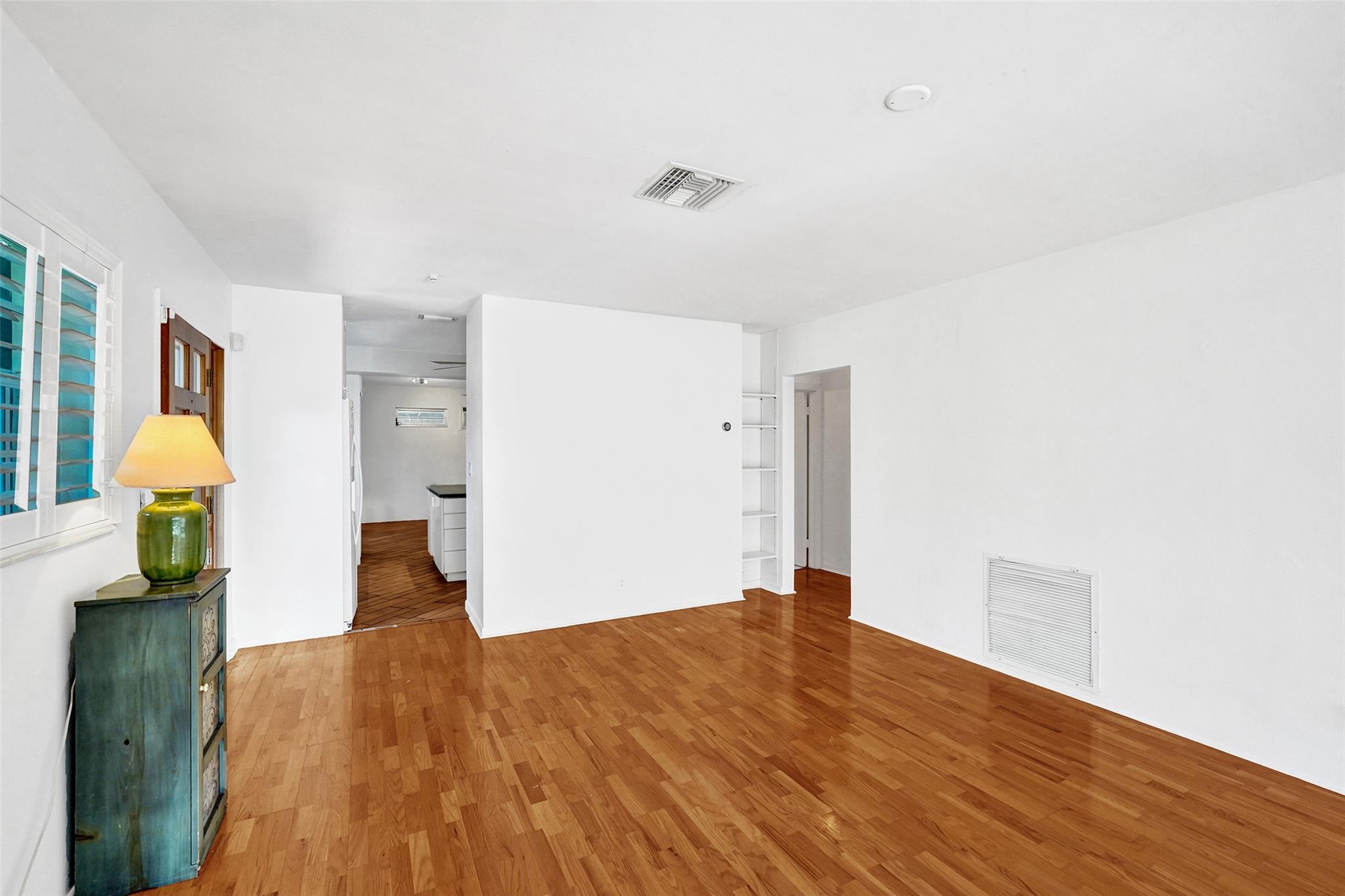 Lauderdale Harbors - Residential