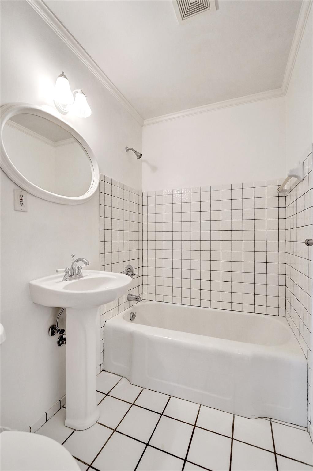 Lauderdale Harbors - Residential