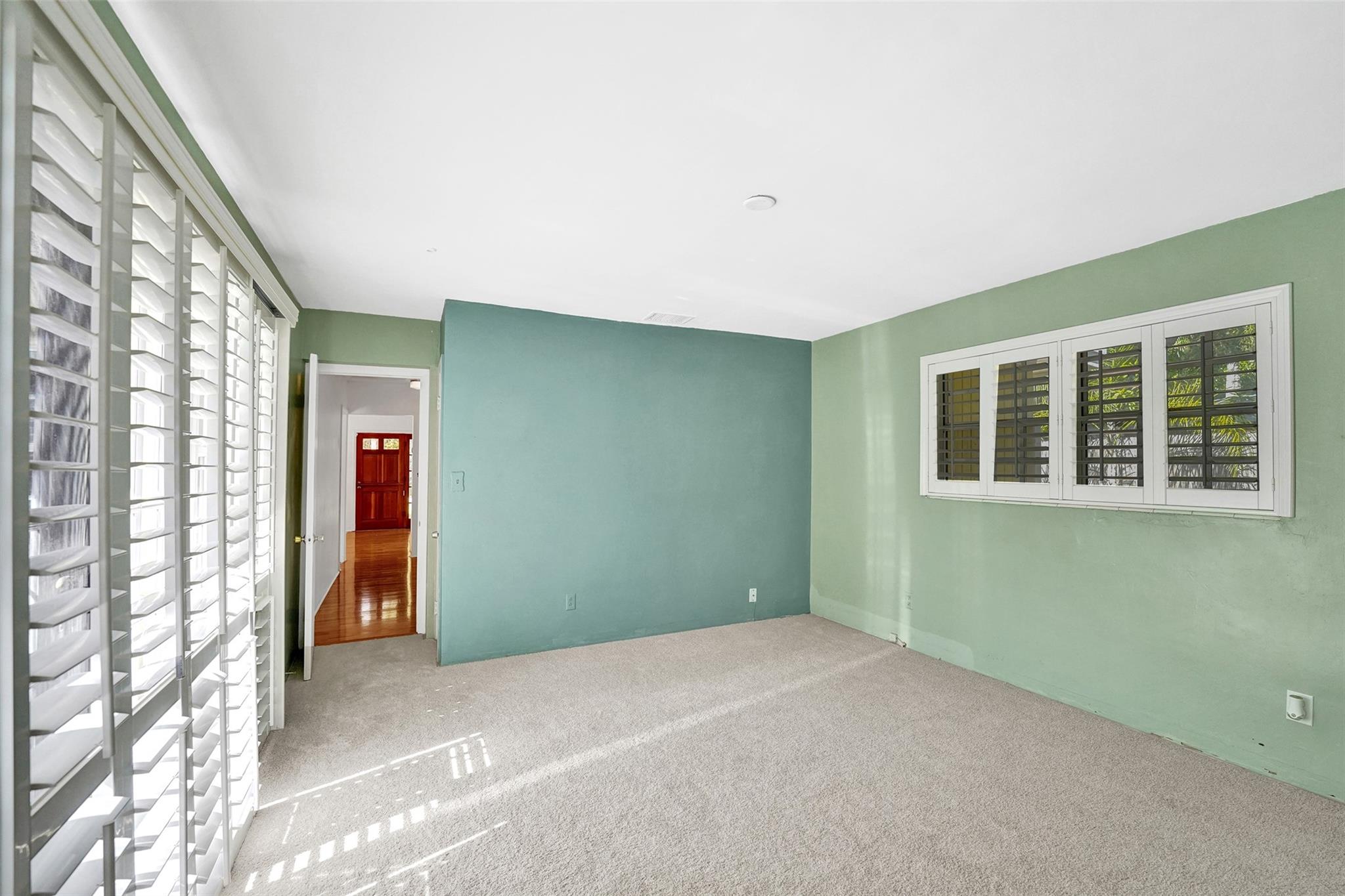 Lauderdale Harbors - Residential