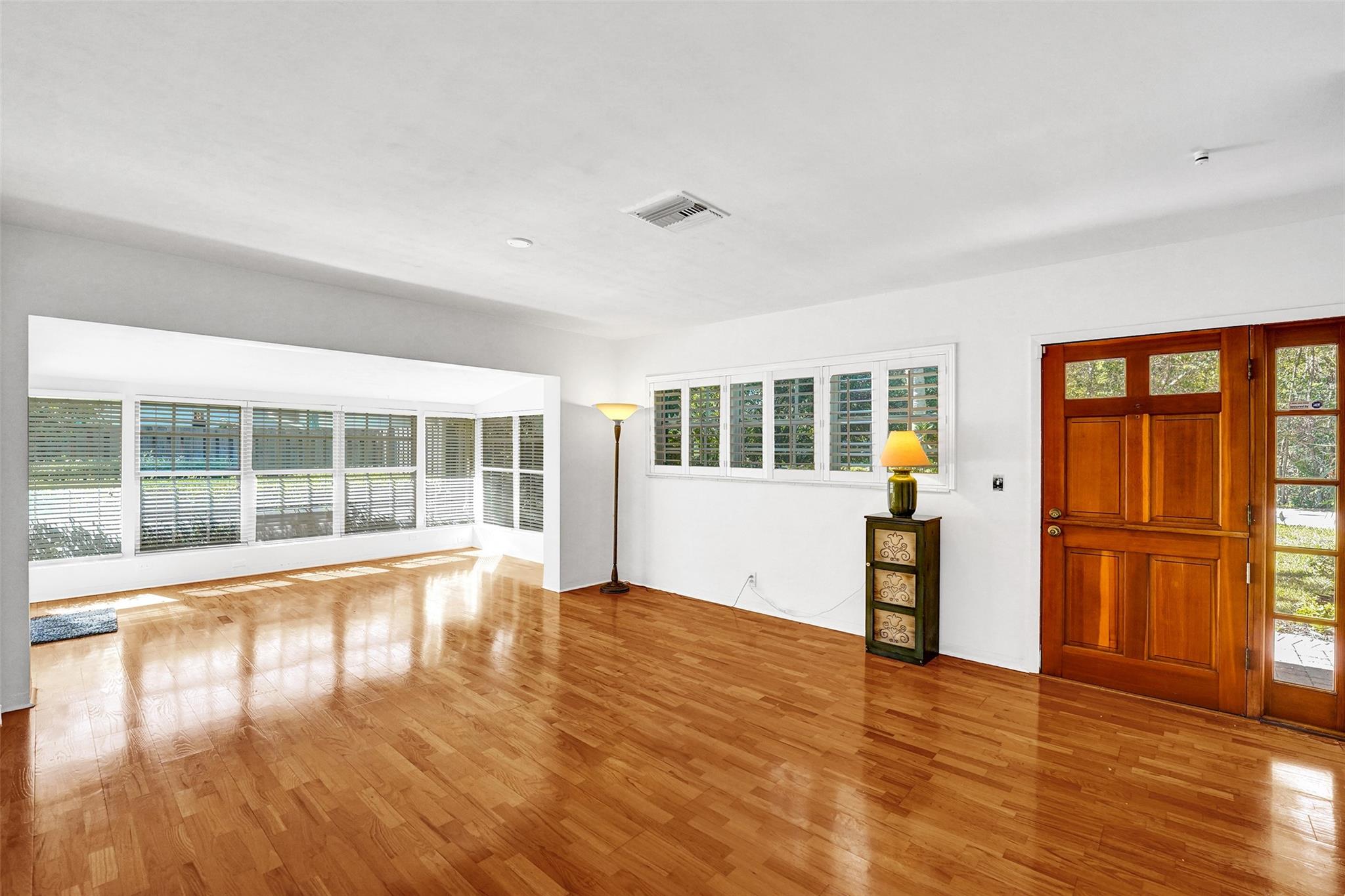 Lauderdale Harbors - Residential