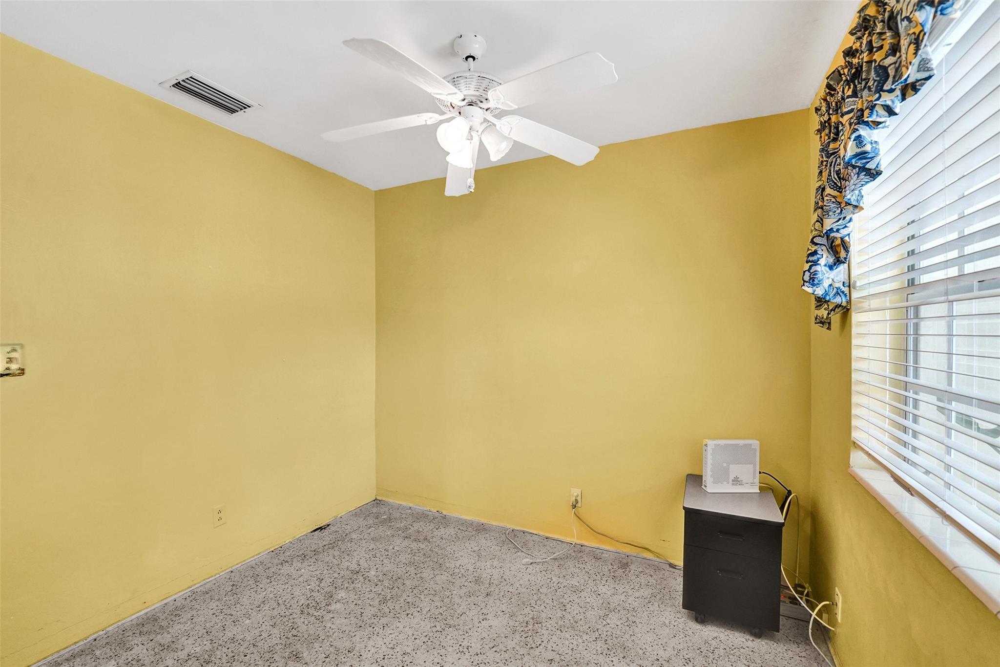 Lauderdale Harbors - Residential