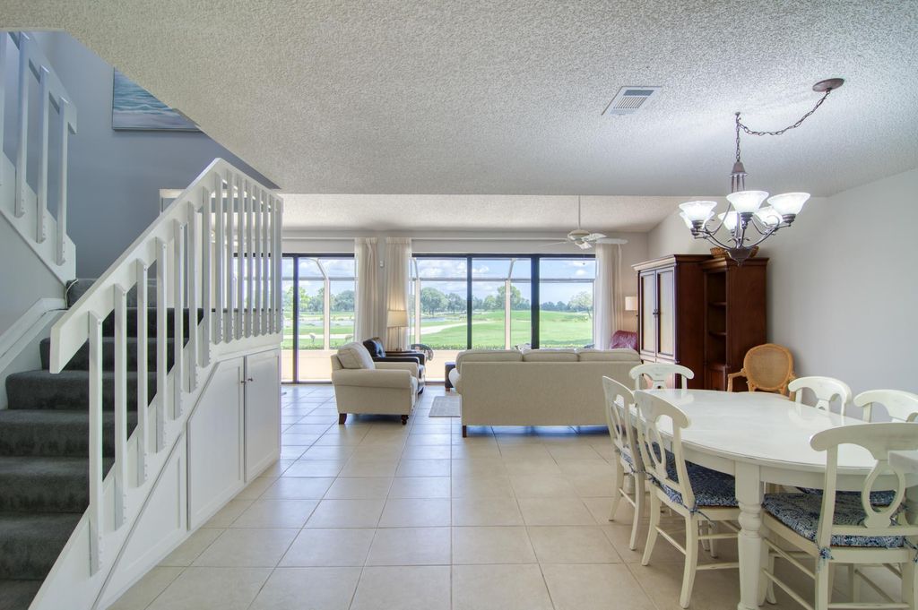 Photo of 495 Prestwick Circle, Palm Beach Gardens, FL 33418 (MLS # R10938095)