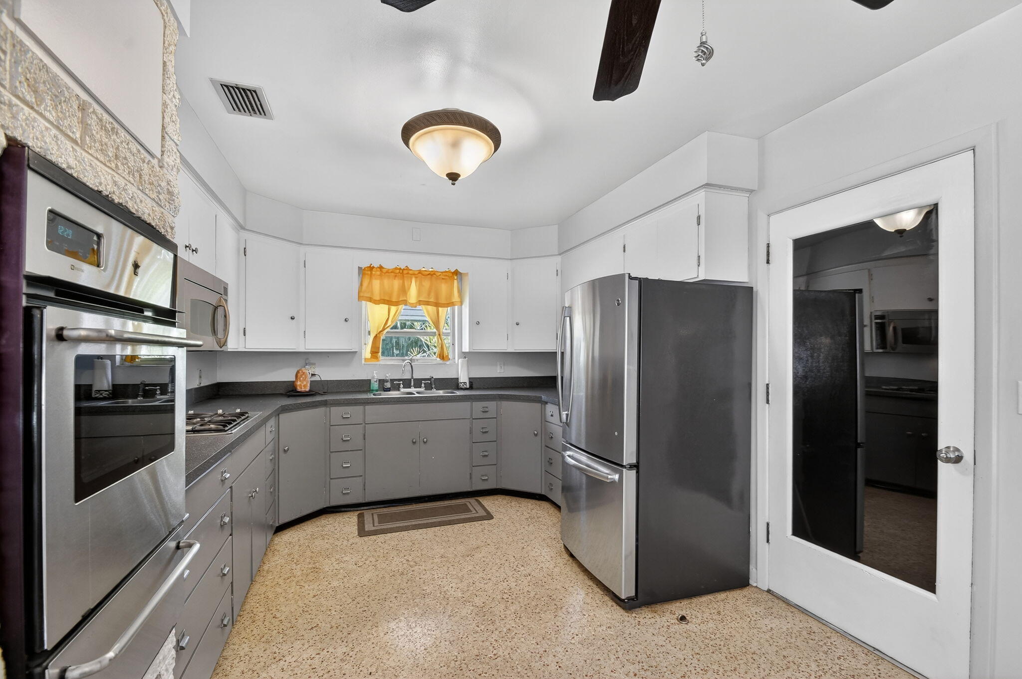 LANAIR PARK - Residential