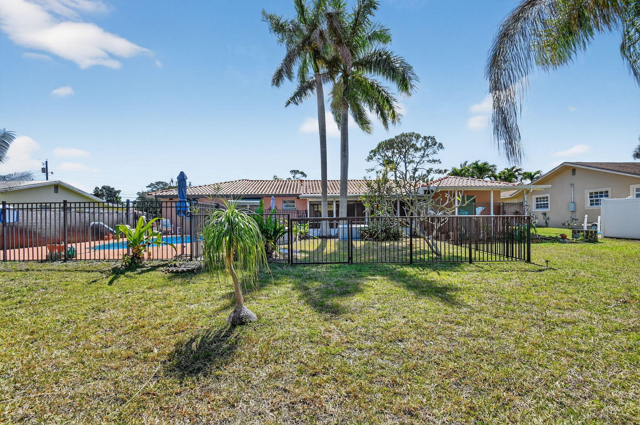 LANAIR PARK - Residential