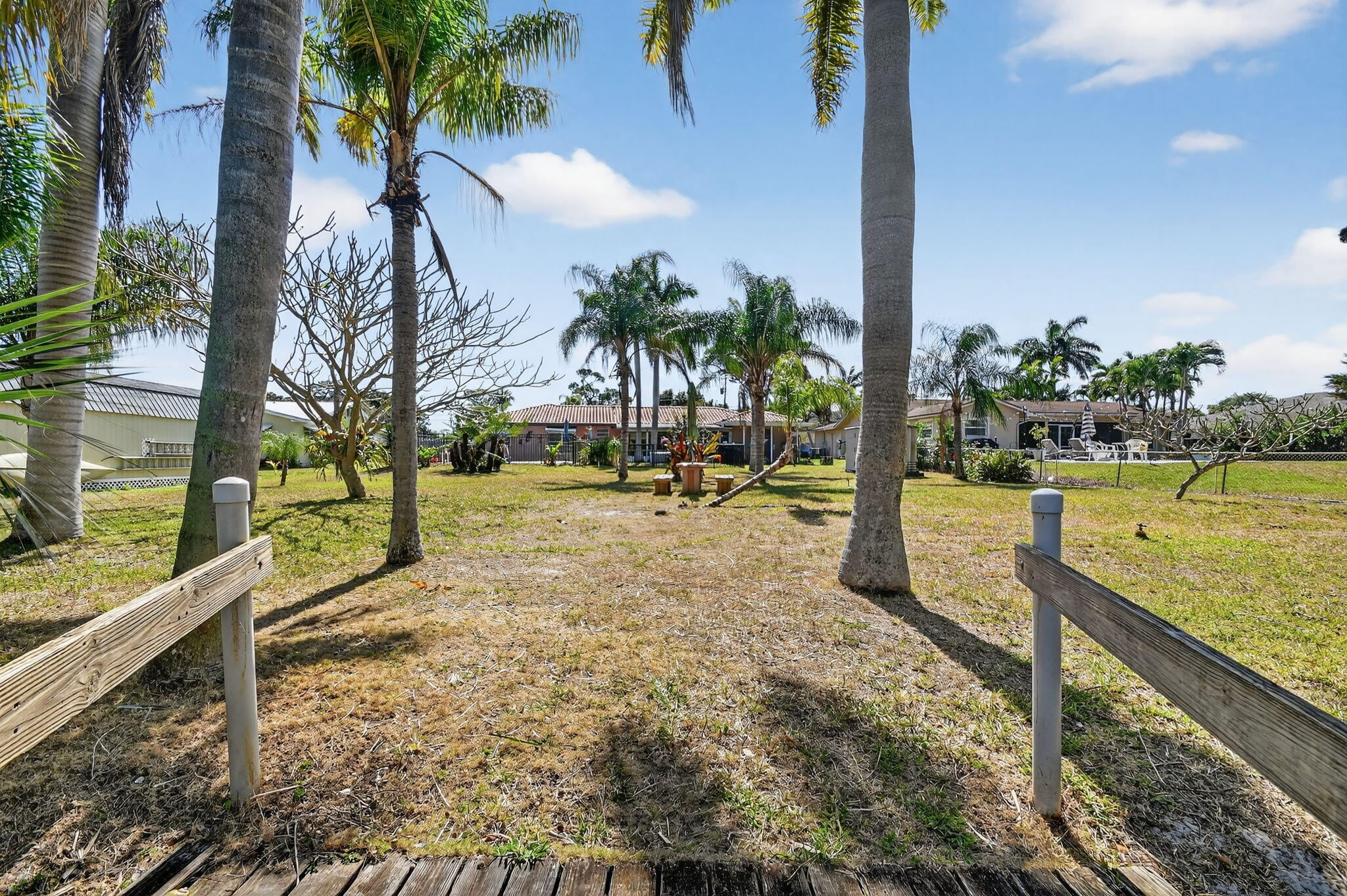 LANAIR PARK - Residential