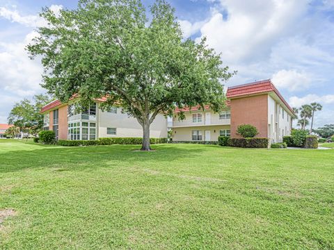 Photo of 4 Vista Palm Lane #105, Vero Beach, FL 32962 (MLS # B26019846)