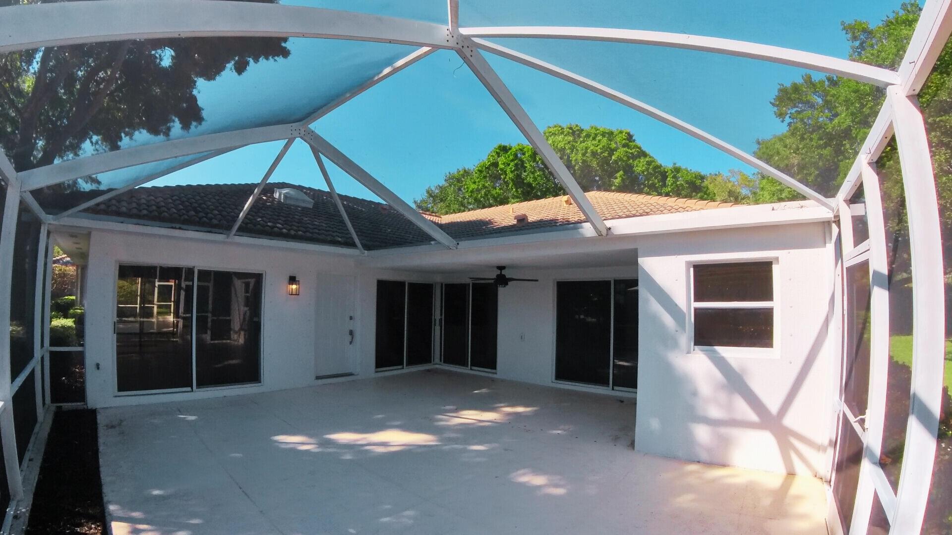 2803 Pin Oak Court