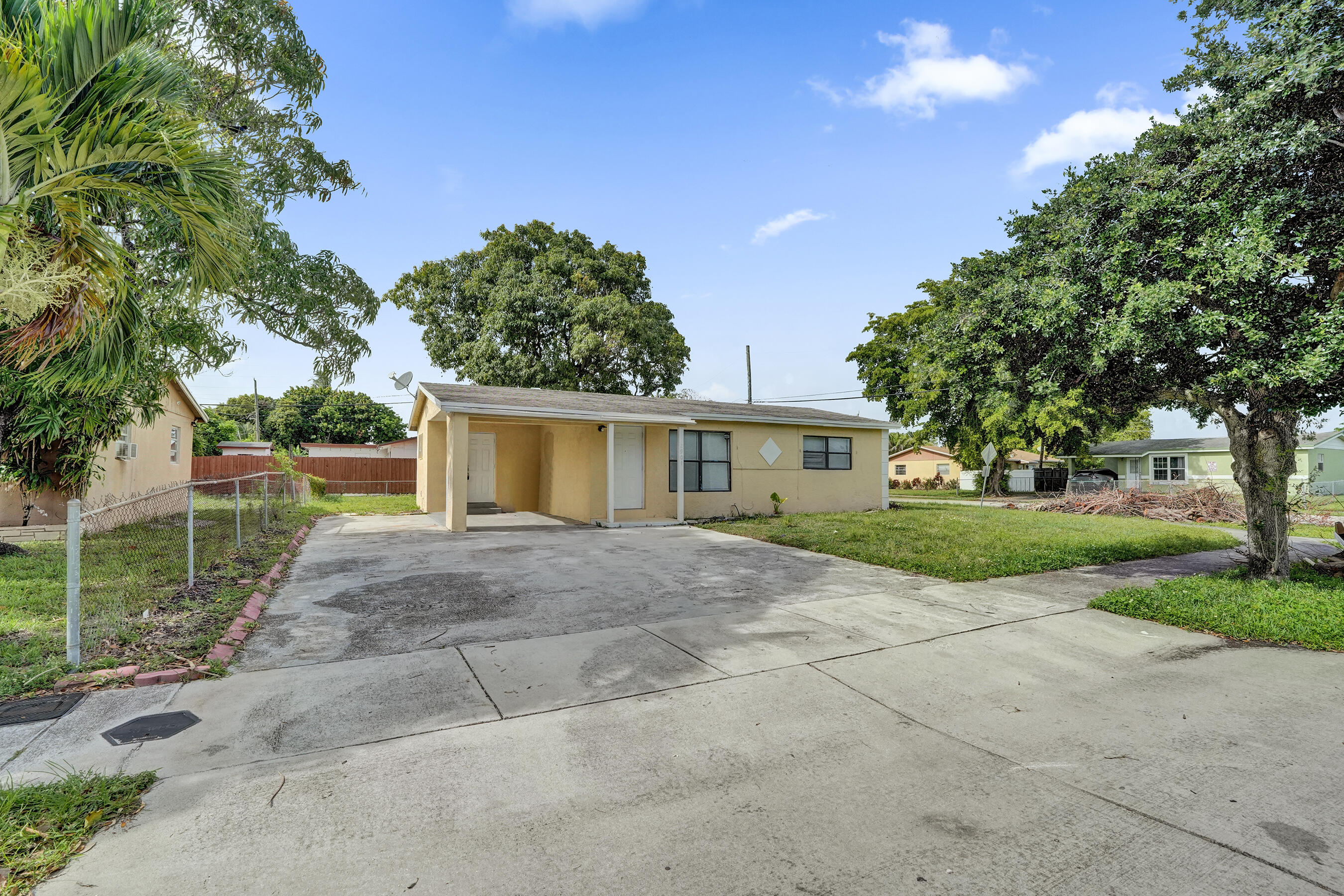 2901 NW 21st Street