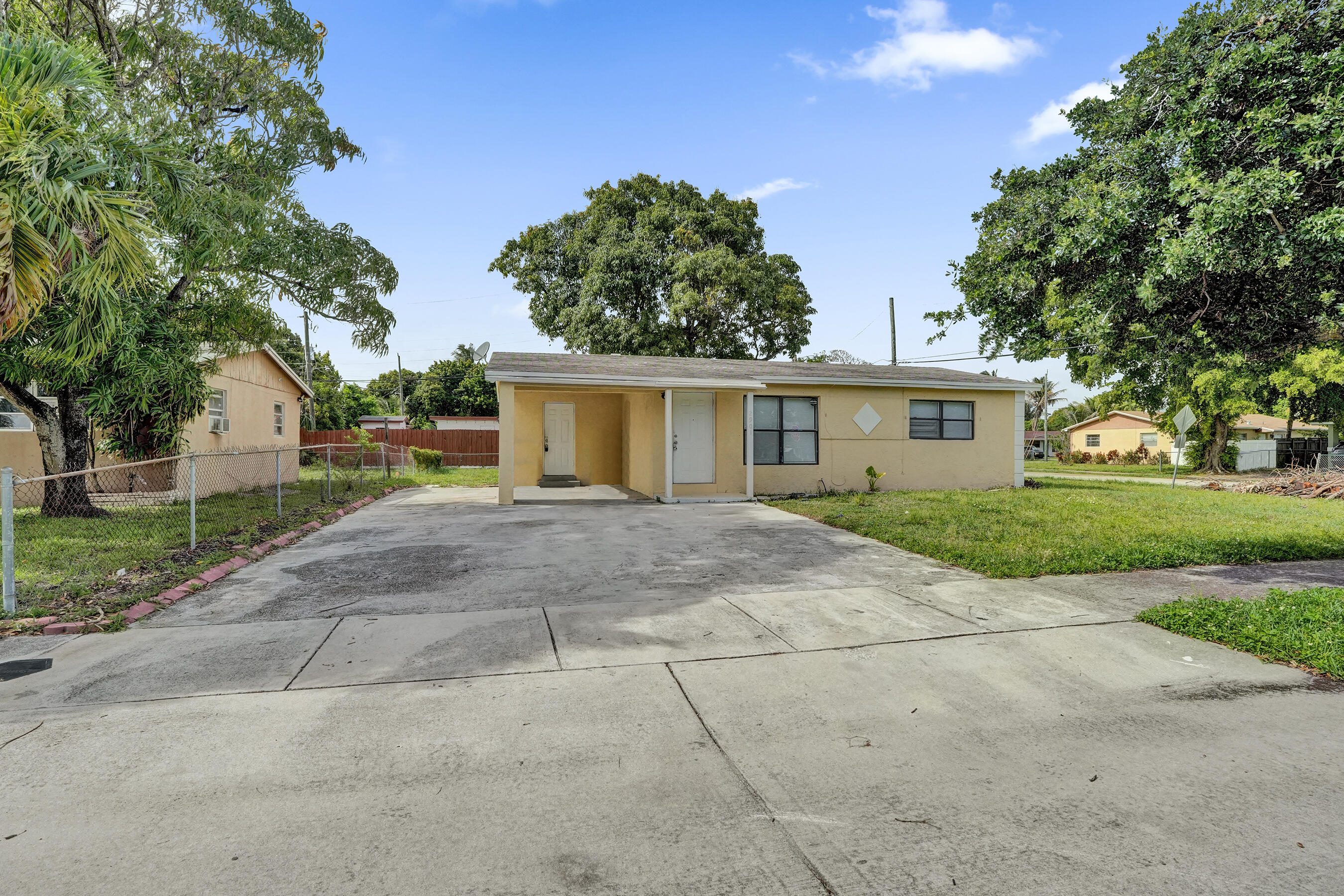 2901 NW 21st Street