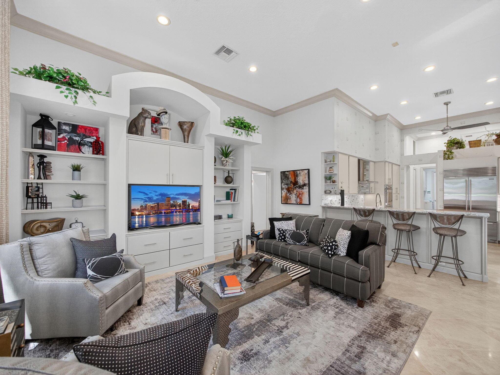 CYPRESS POINT - Residential