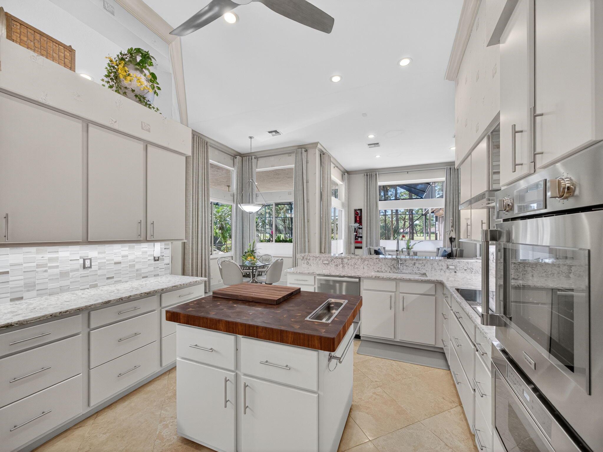 CYPRESS POINT - Residential