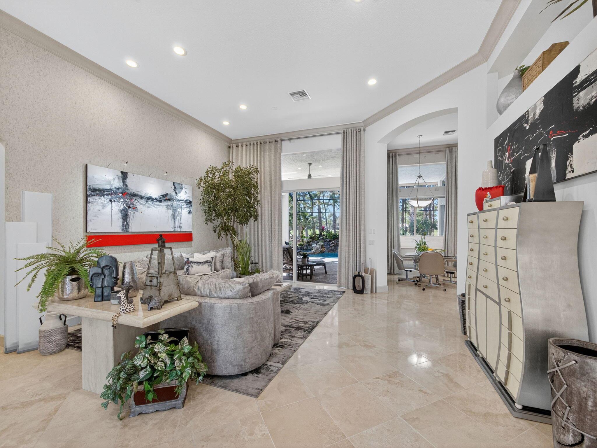 CYPRESS POINT - Residential