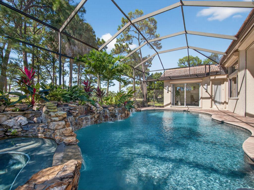 CYPRESS POINT - Residential