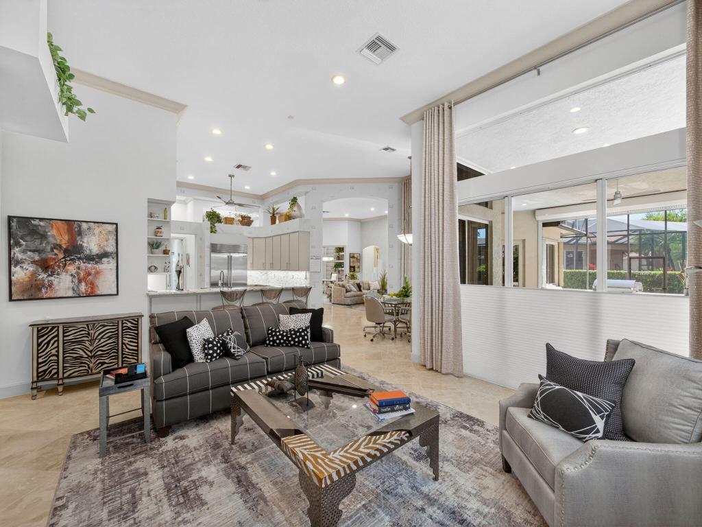 CYPRESS POINT - Residential