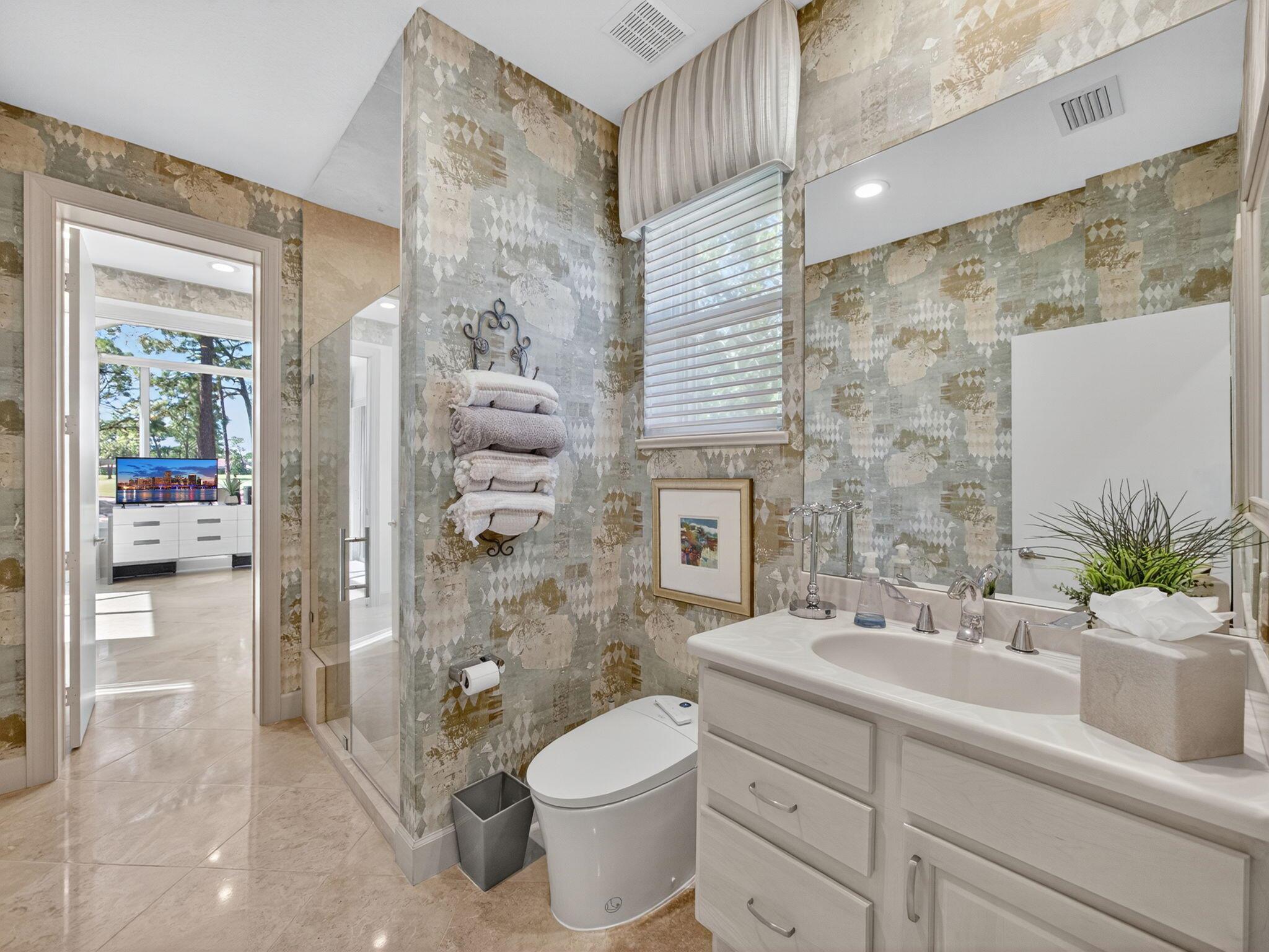 CYPRESS POINT - Residential