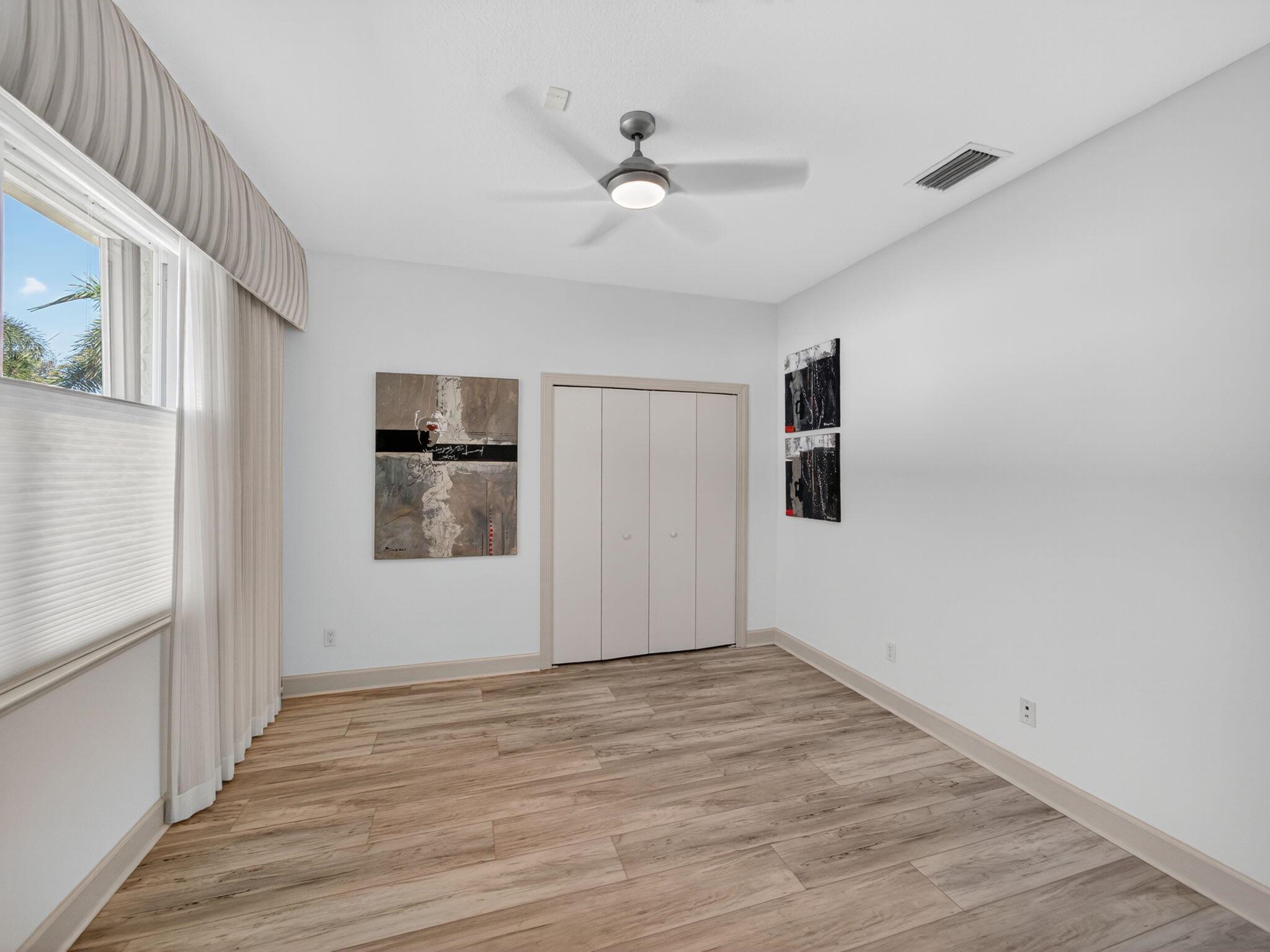 CYPRESS POINT - Residential