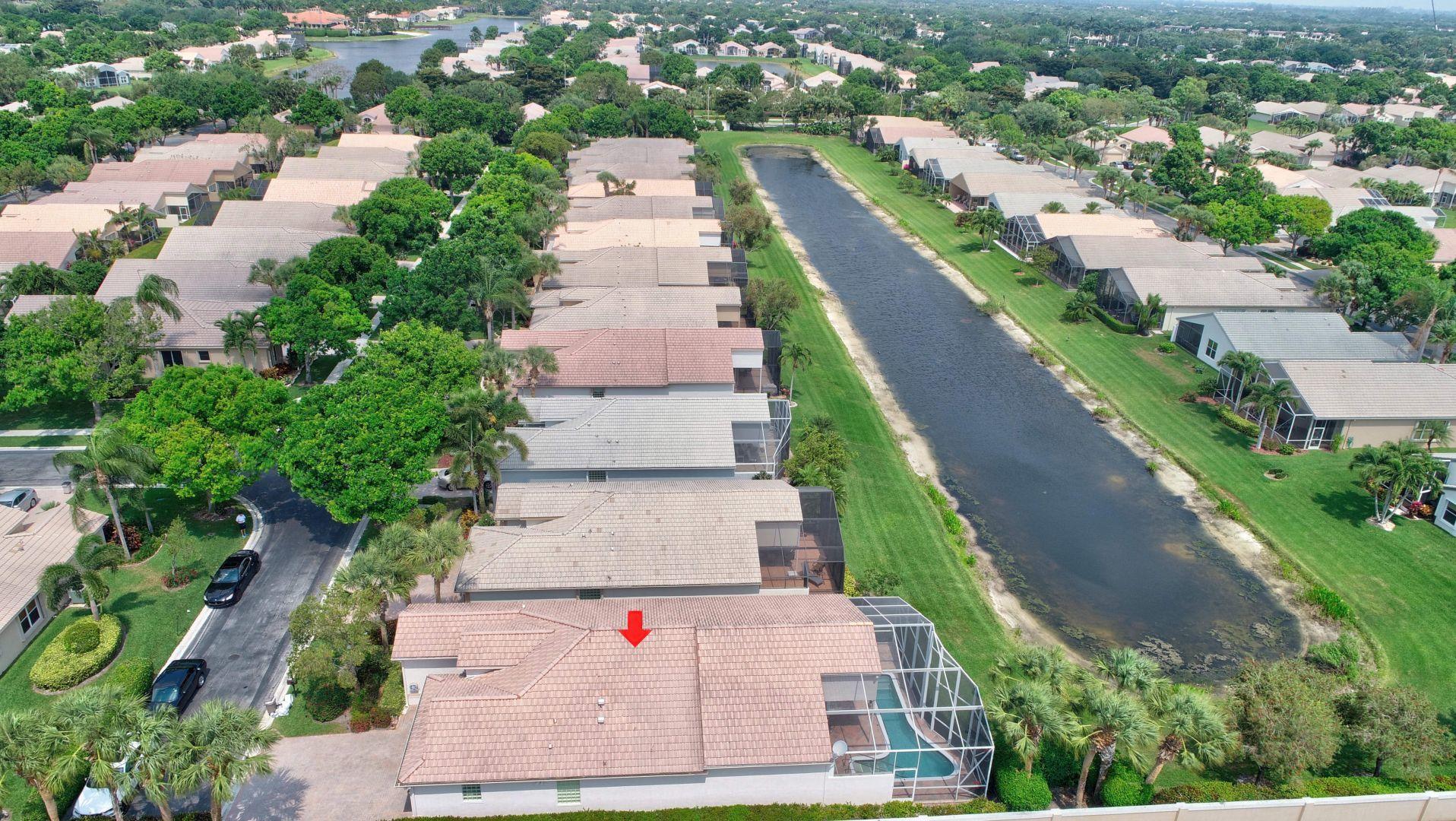 VALENCIA LAKES - Residential