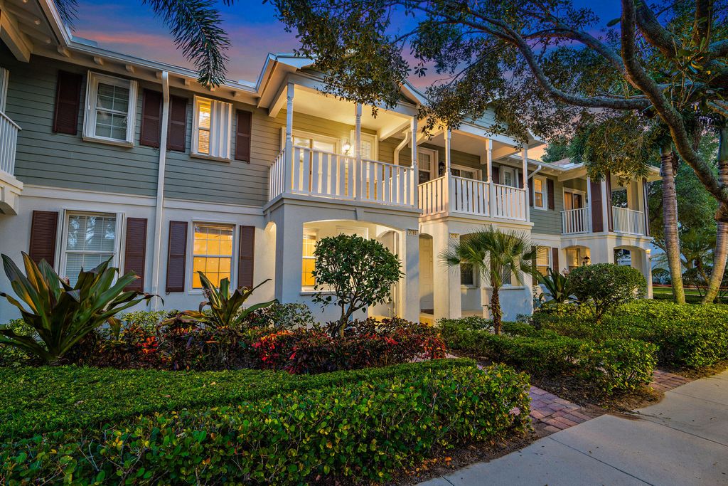 Photo of 2785 E Community Drive Dr, Jupiter, FL 33458 (MLS # R10812972)