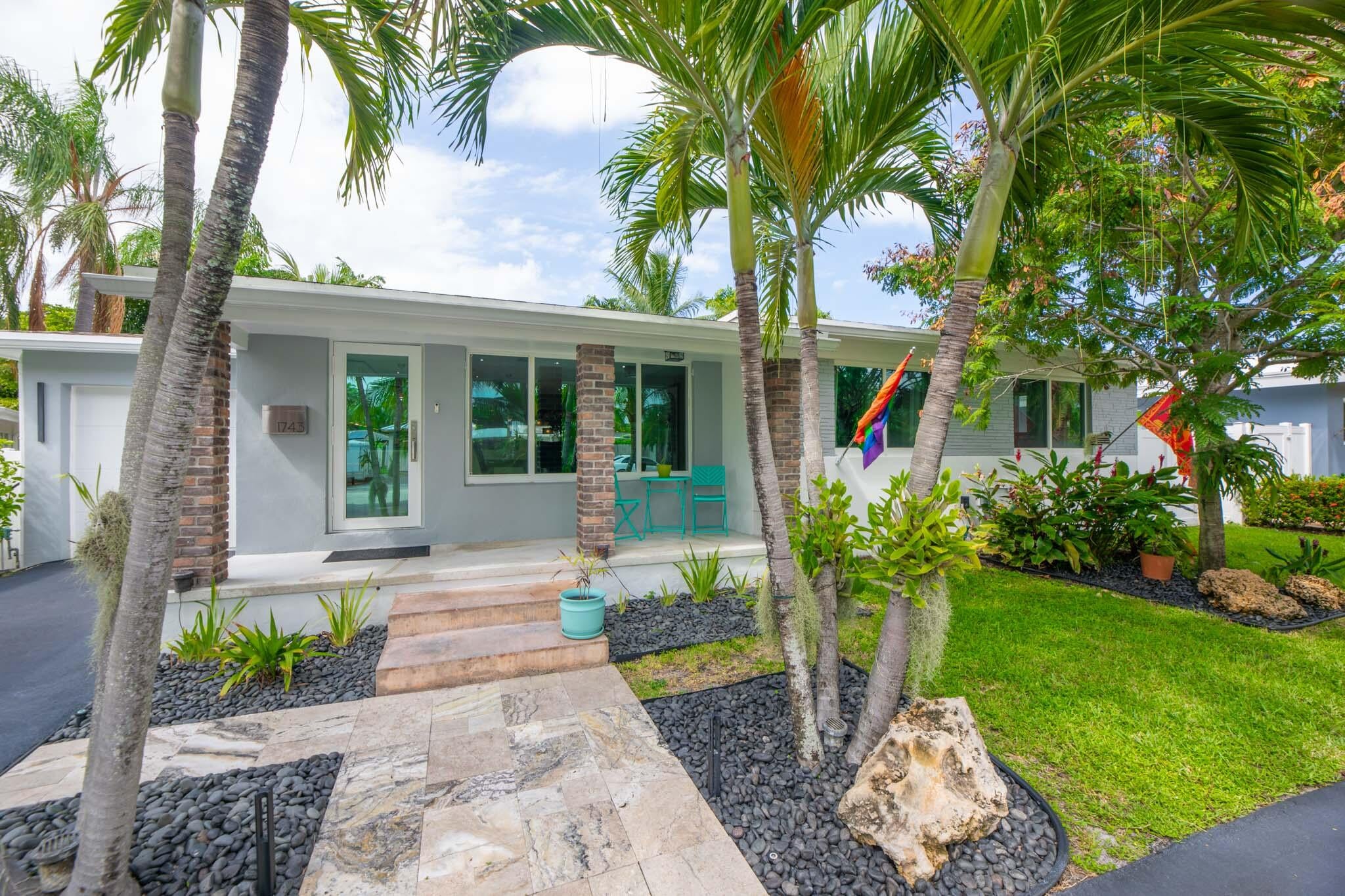 1743 NE 27TH Street