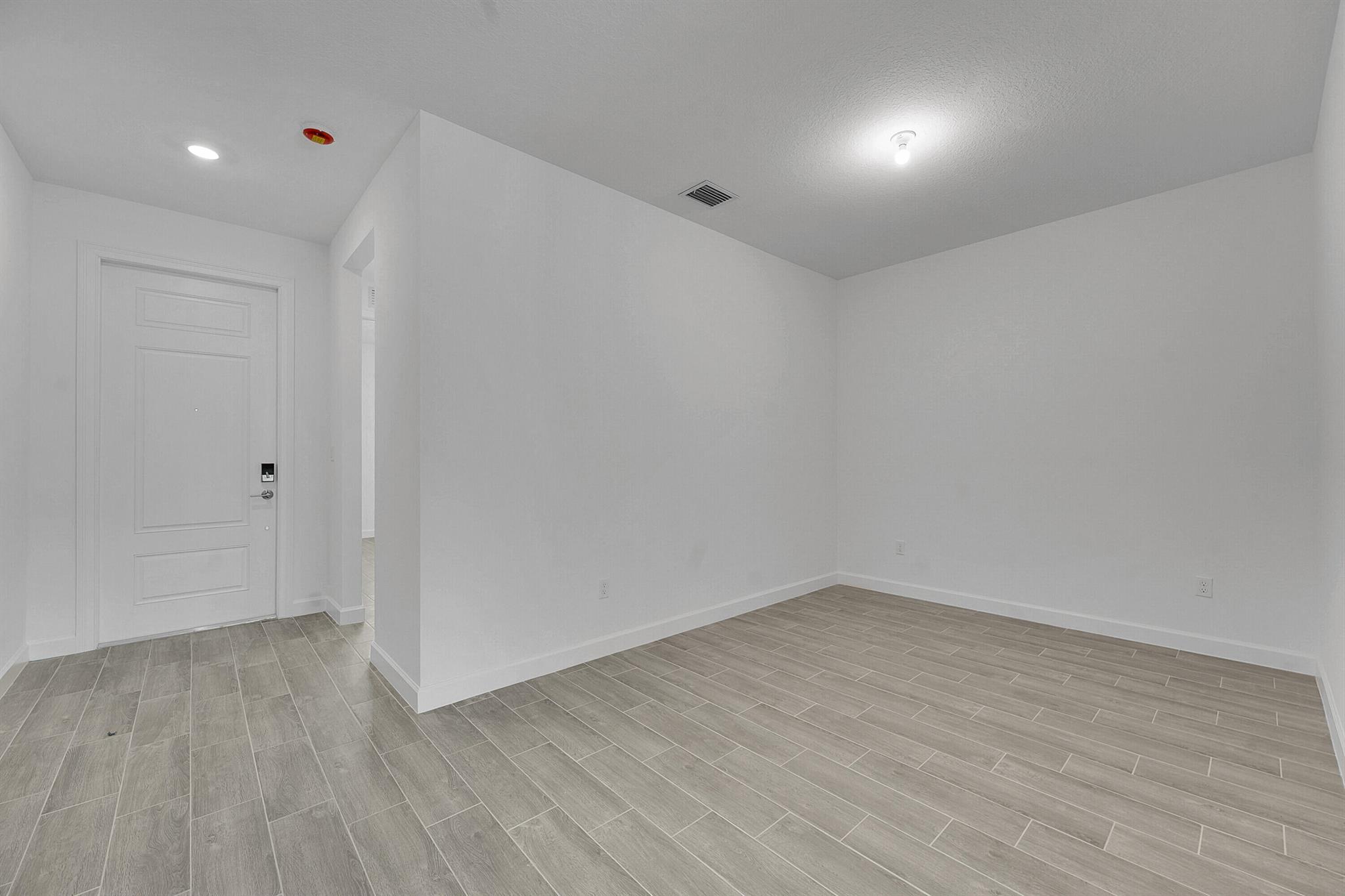 SEAGROVE PUD - Residential Lease